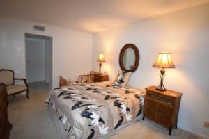 300 Waterway Dr S, Lantana, FL 33462, Sold 01/07/22