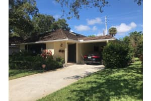 11335 12 Oaks Way, North Palm Beach, FL 33408, Sold 11/01/21