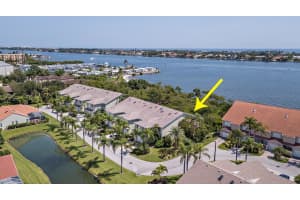 86 N Lakeshore Dr, Hypoluxo, FL 33462, Sold 11/04/21