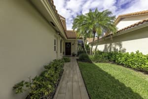 2895 Farragut Ln, West Palm Beach, FL 33409, Sold 10/18/21