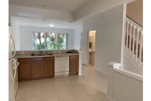 1055 Woodfield Rd, Greenacres, FL 33415, Sold 01/05/22