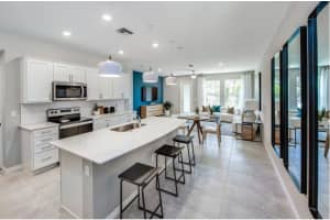 Lake Worth, FL 33467, Sold 12/27/21
