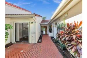 19975 Dean Dr, Boca Raton, FL 33434, Sold 11/12/21