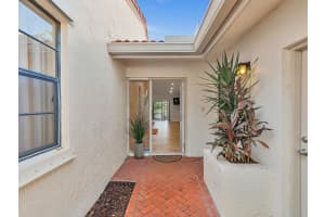 19975 Dean Dr, Boca Raton, FL 33434, Sold 11/12/21