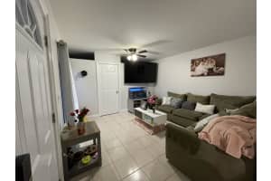 201 Springdale Cir, Palm Springs, FL 33461, Sold 10/15/21