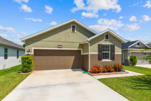 5695 NW Pine Trail Cir, Port St. Lucie, FL 34983, Sold 11/15/21