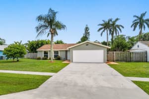 5066 Mark Dr, Boynton Beach, FL 33472, Sold 10/20/21