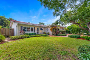 3240 Fiesta Way, Pompano Beach, FL 33062, Sold 11/04/21