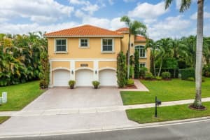 6863 Houlton Cir, Lake Worth, FL 33467, Sold 10/29/21