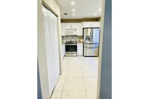 5324 Tennis Ln, Delray Beach, FL 33484, Sold 10/21/21