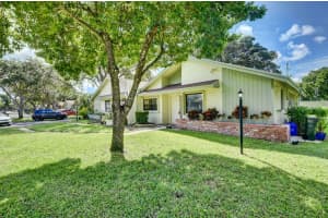4332 Palm Forest Dr S, Delray Beach, FL 33445, Sold 10/21/21