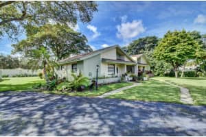 4332 Palm Forest Dr S, Delray Beach, FL 33445, Sold 10/21/21