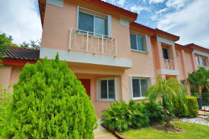 673 NW 208th Terrace, Pembroke Pines, FL 33029, Sold 12/17/21