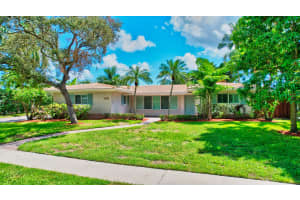 100 SW 8th Ave, Boca Raton, FL 33486, Sold 10/05/21