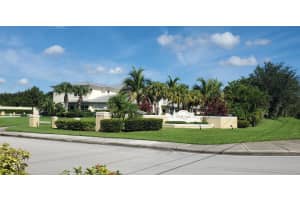 2536 Creekside Dr, Fort Pierce, FL 34981, Sold 11/04/21