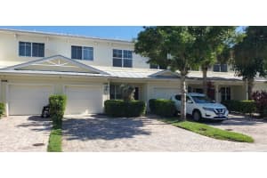 2536 Creekside Dr, Fort Pierce, FL 34981, Sold 11/04/21