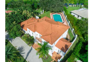 15680 Meadow Wood Dr, Wellington, FL 33414, Sold 01/28/22