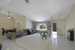 5803 Sun Pointe Cir, Boynton Beach, FL 33437, Sold 10/13/21