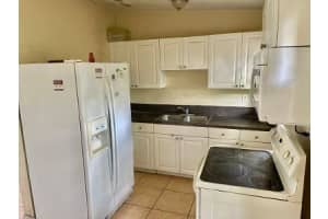 3906 Nowata Rd, Lake Worth, FL 33462, Sold 10/28/21