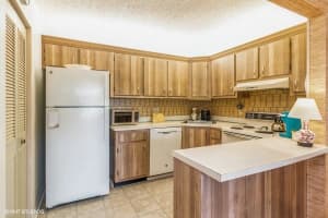 3560 Pine Tree Ct, Greenacres, FL 33463, Sold 10/15/21