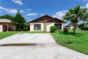 5245 Robbie Ct, West Palm Beach, FL 33415, Sold 01/18/22