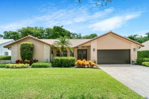 2524 NW 38th St, Boca Raton, FL 33434, Sold 11/10/21