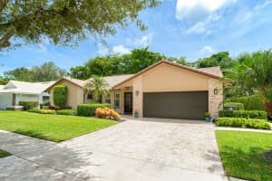 2524 NW 38th St, Boca Raton, FL 33434, Sold 11/10/21