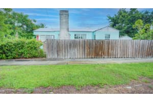 624 Upland Rd, West Palm Beach, FL 33401, Sold 10/29/21
