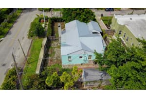 624 Upland Rd, West Palm Beach, FL 33401, Sold 10/29/21