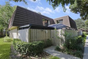 210 2nd Ln, Palm Beach Gardens, FL 33418, Sold 11/30/21