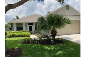 1815 Hawthorne Dr, Vero Beach, FL 32962, Sold 10/08/21