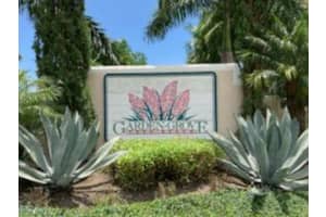 1815 Hawthorne Dr, Vero Beach, FL 32962, Sold 10/08/21