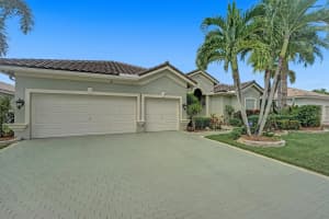 9265 Olmstead Dr, Lake Worth, FL 33467, Sold 10/28/21