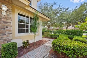 5447 SE Moseley Dr, Stuart, FL 34997, Sold 11/17/21