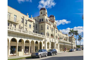 235 Sunrise Ave, Palm Beach, FL 33480, Sold 11/11/21