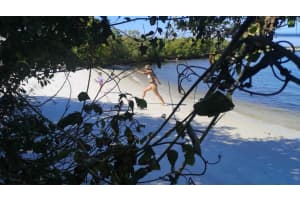 1000 Scotia Dr, Hypoluxo, FL 33462, Sold 11/12/21
