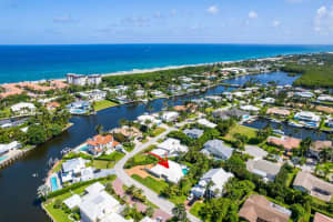 36 Spanish River Dr, Boynton Beach, FL 33435, Sold 02/08/22