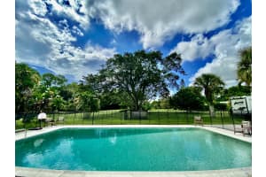 8362 Kelso Dr, Palm Beach Gardens, FL 33418, Sold 12/08/21