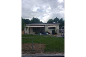 431 Pensacola Dr, Lake Worth, FL 33462, Sold 12/28/21
