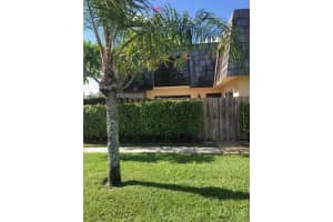 2350 Waterside Dr, Lake Worth, FL 33461, Sold 10/20/21