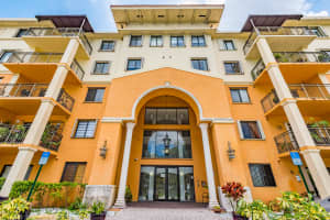 9340 Fontainebleau Blvd W410, Miami, FL 33172, Sold 10/08/21