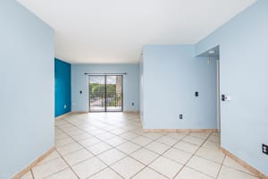 9340 Fontainebleau Blvd W410, Miami, FL 33172, Sold 10/08/21