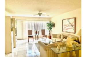 9161 Fairbanks Ln, Boca Raton, FL 33496, Sold 12/07/21
