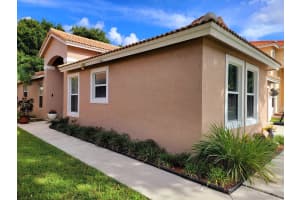 6268 Willoughby Cir, Lake Worth, FL 33463, Sold 11/15/21
