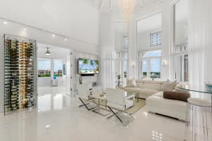 300 SE 5th Ave # 1170, Boca Raton, FL 33432, Sold 12/08/21
