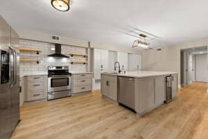 13851 Oneida Dr, Delray Beach, FL 33446, Sold 10/19/21