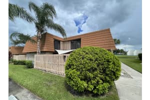 1426 SW 110th Way, Davie, FL 33324, Sold 11/05/21