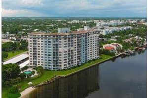 555 SE 6th Ave #12a, Delray Beach, FL 33483, Sold 12/30/21