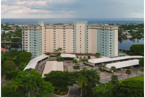 555 SE 6th Ave #12a, Delray Beach, FL 33483, Sold 12/30/21