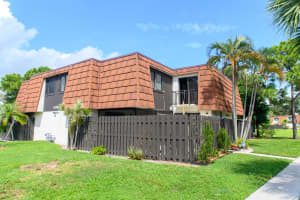 6350 Red Pine Ln, Greenacres, FL 33415, Sold 11/10/21